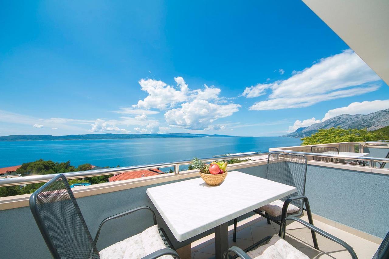 Apartments Vila Nadalina Delux Brela Zewnętrze zdjęcie