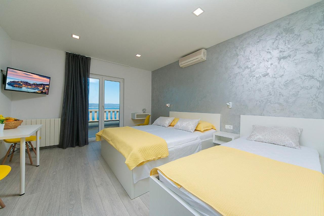 Apartments Vila Nadalina Delux Brela Zewnętrze zdjęcie