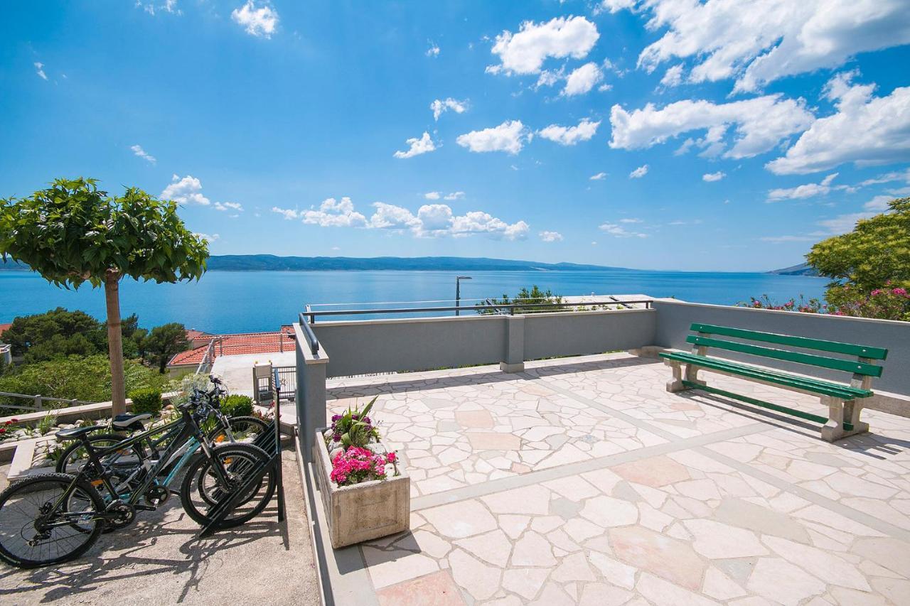 Apartments Vila Nadalina Delux Brela Zewnętrze zdjęcie